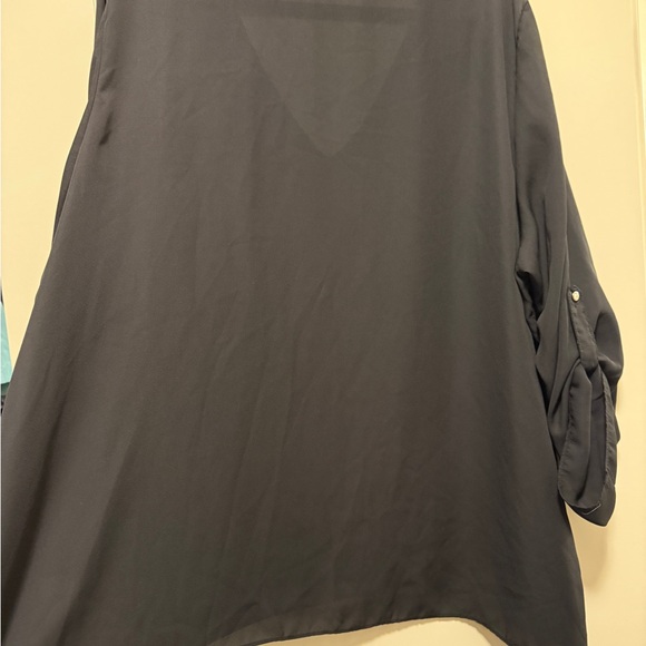 Zac & Rachel Black V-Neck Blouse - Picture 5 of 5